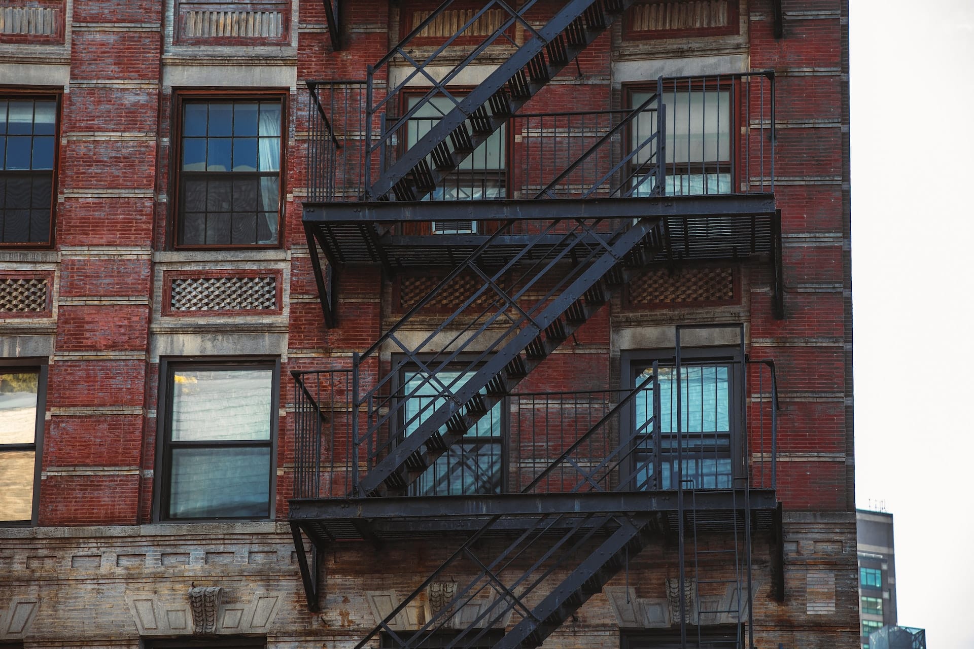 Où installer un escalier de secours ?